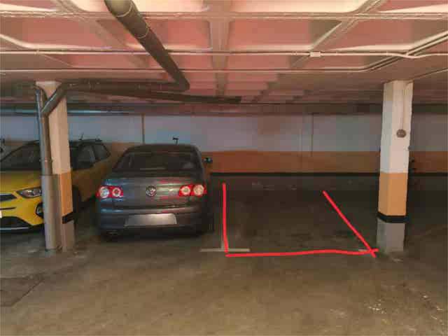 Garaje en Alquiler en Guindalera