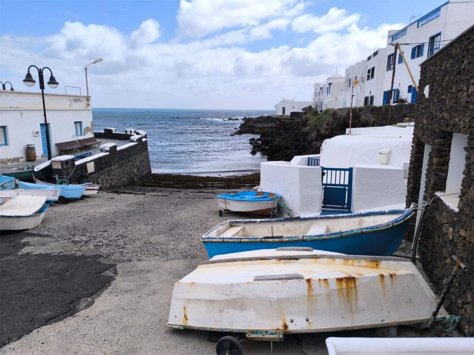 Flat for sale in Calle las Quemadas, 17, Punta Mujeres Exterior view of Flat for sale in Haría with Furnished