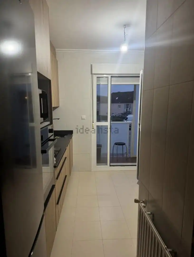 Pis de lloguer a Barrio el Arrabal, 22, Vioño Cuina de Pis de lloguer en Piélagos amb Calefacció, Jardí privat i Parquet