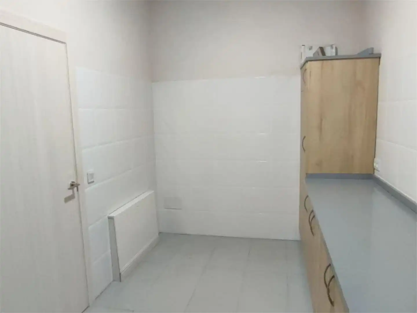 Cocina de Piso en venta en Cistierna con Calefacción, Jardín privado y Parquet