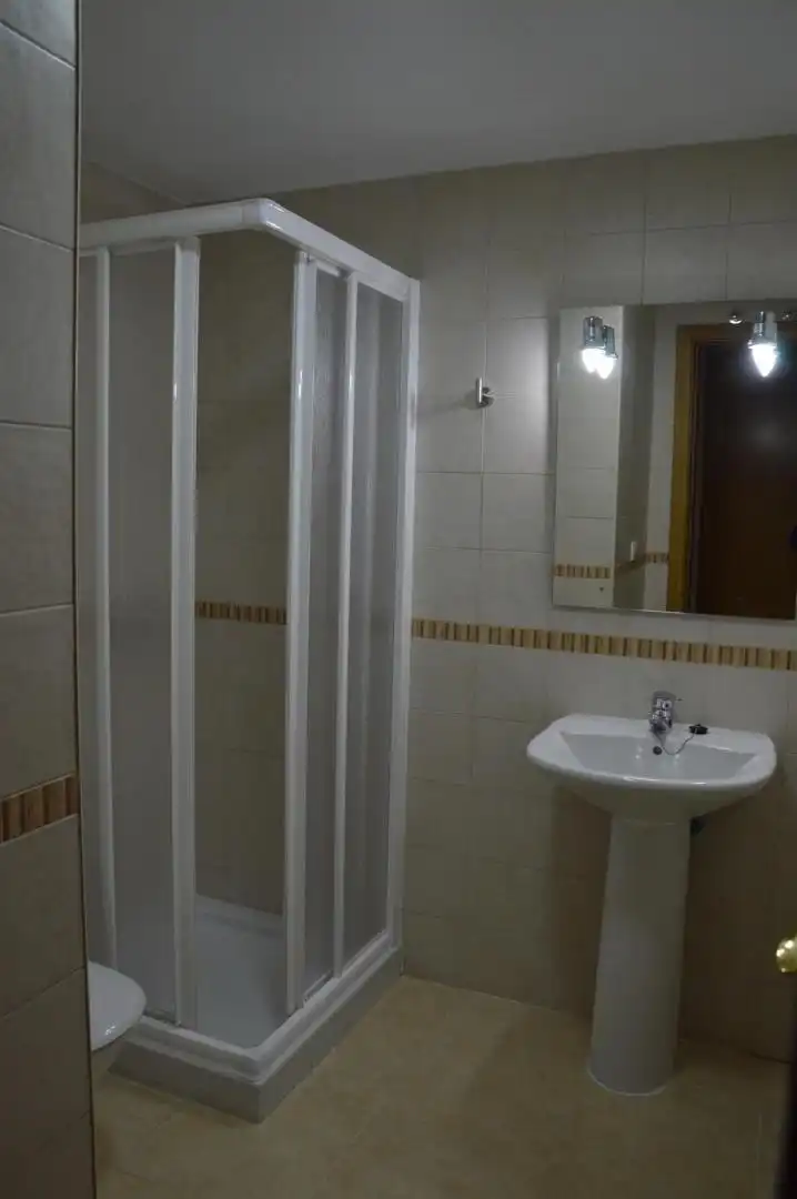 Piso en venta en Plaza Mayor, 4, Olmedo Baño de Piso en venta en Olmedo