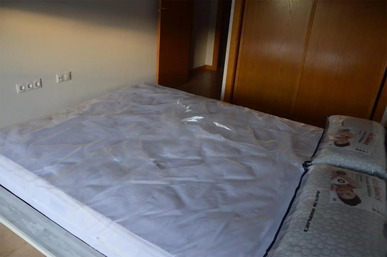 Piso en venta en Plaza Mayor, 4, Olmedo Habitación de Piso en venta en Olmedo