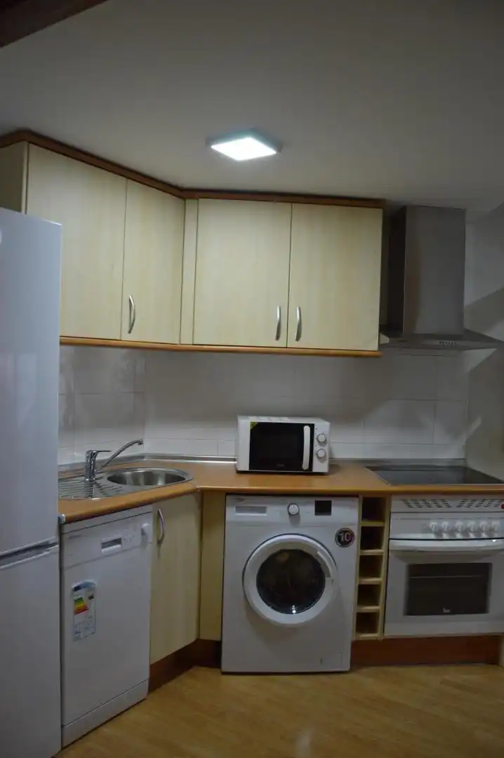 Piso en venta en Plaza Mayor, 4, Olmedo Cocina de Piso en venta en Olmedo