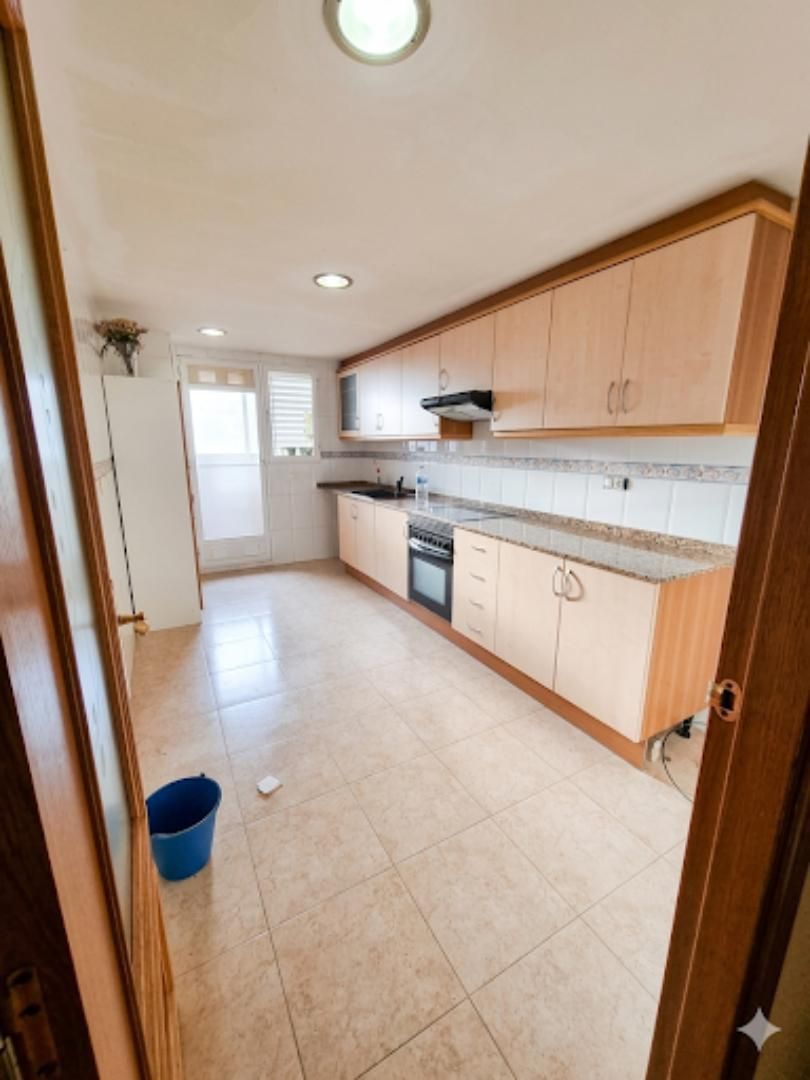 Cocina de Piso en venta en Torrent con Parking comunitario