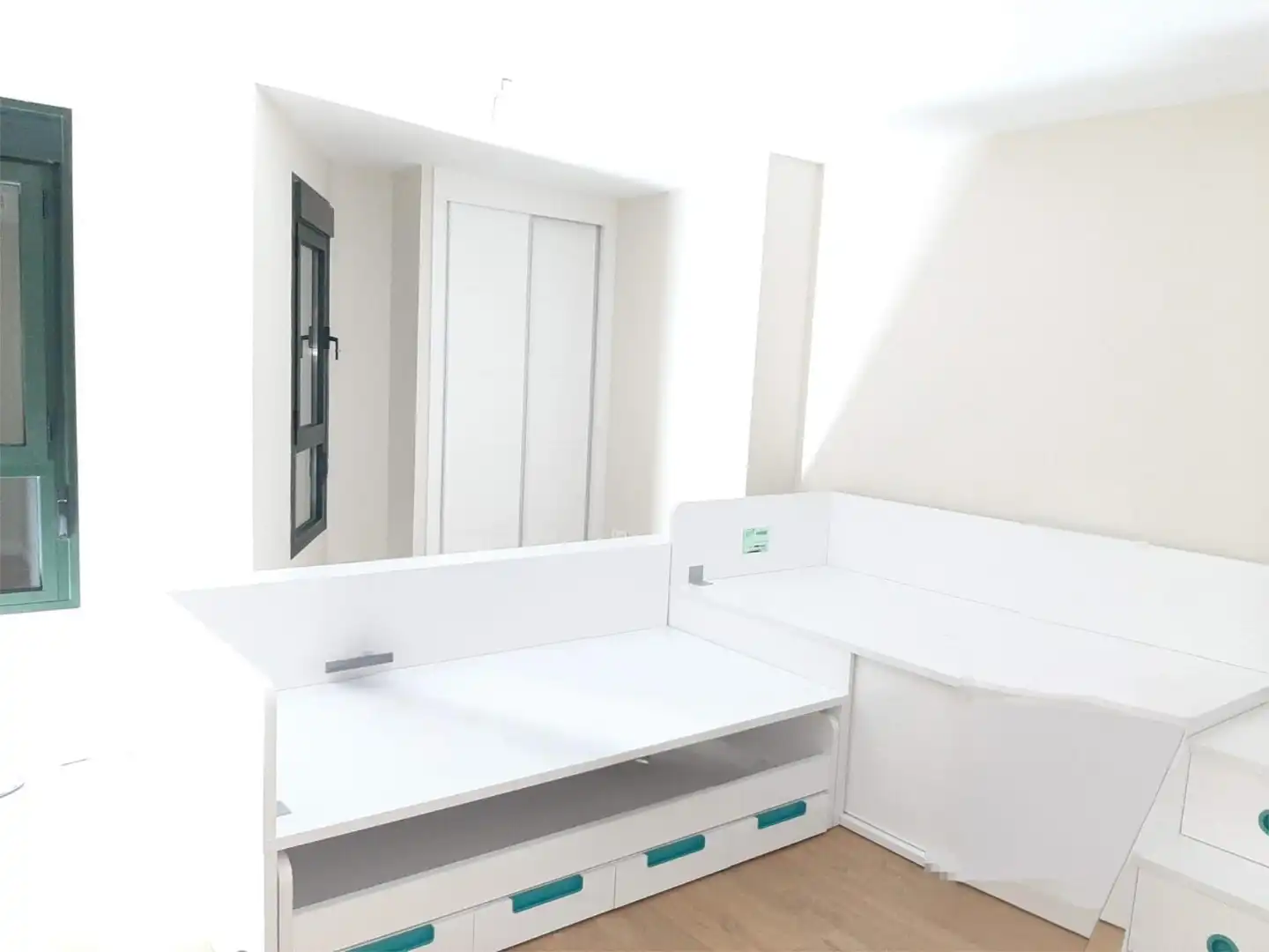 Flat for sale in Avenida de la Democracia, 2, San Lorenzo