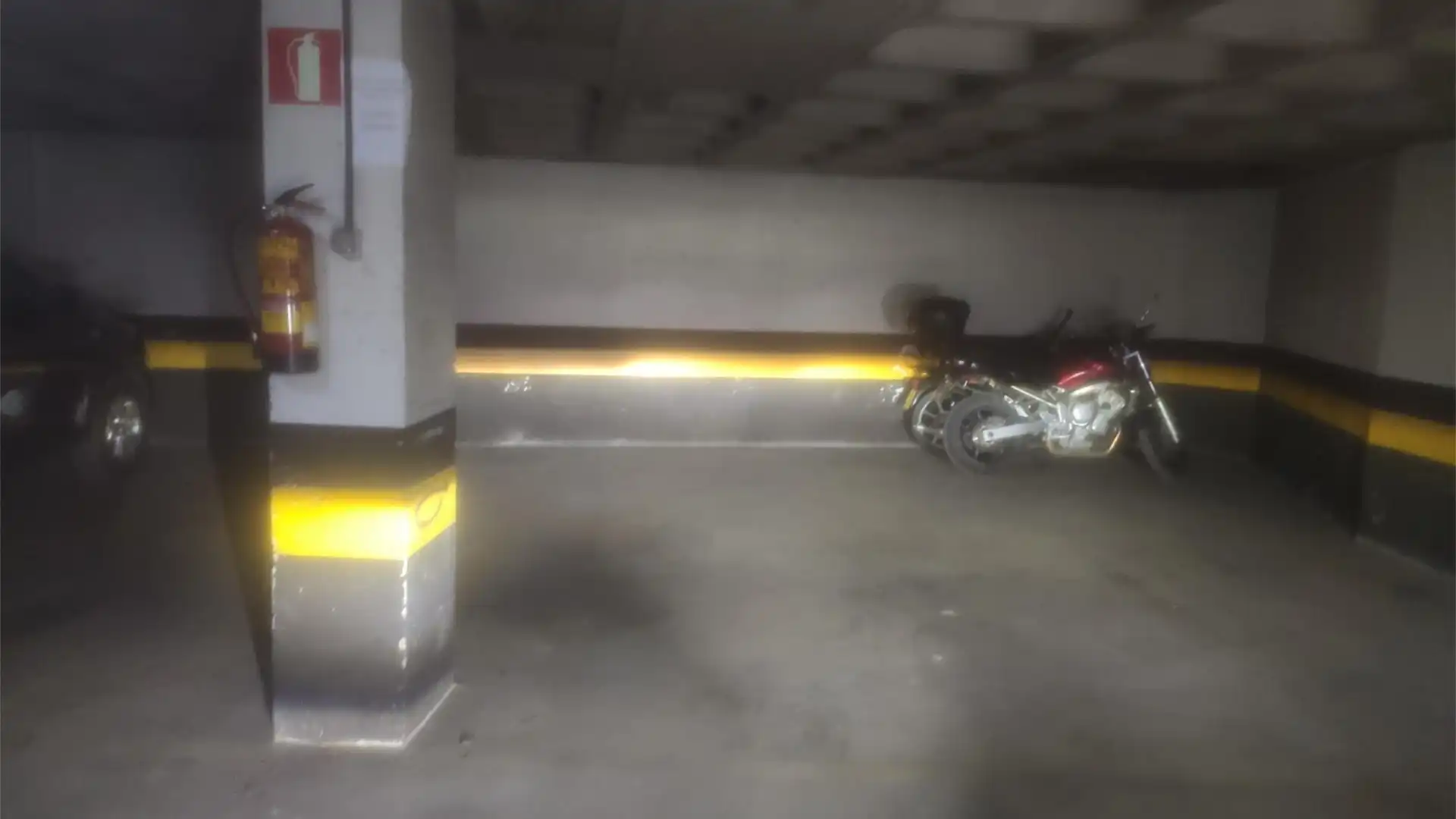 Garaje en venta en Calle de los Tres Peces, 24, Embajadores - Lavapiés Parking de Garaje en venta en Madrid Capital