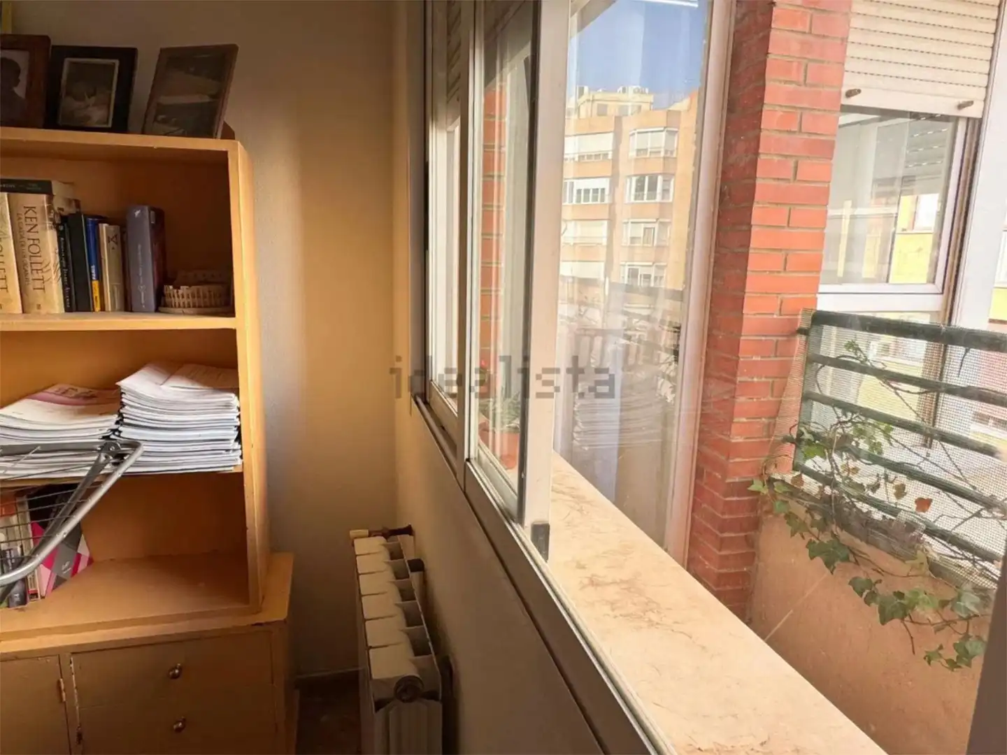 Flat for sale in Carrer de Cebrian Mezquita, 3, La Raïosa Bedroom of Flat for sale in Valencia Capital with Air Conditioner and Balcony