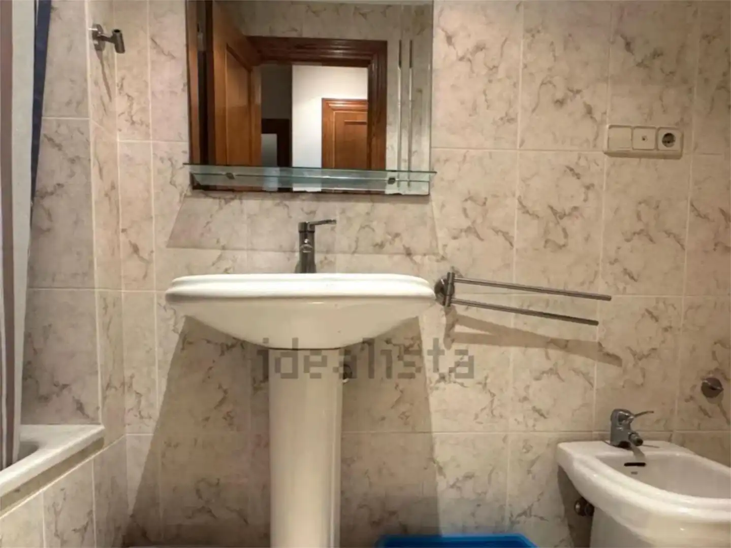 Flat for sale in Carrer de Cebrian Mezquita, 3, La Raïosa Bathroom of Flat for sale in Valencia Capital with Air Conditioner and Balcony