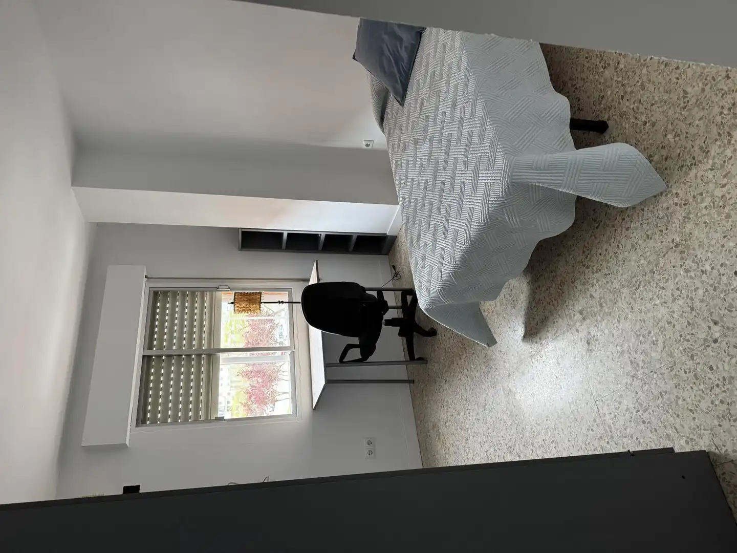 Piso de alquiler en Avenida Sinforiano Madroñero, 15, Valdepasillas - La Paz - Huerta Rosales Piso de alquiler en Avenida Sinforiano Madroñero, 15, Valdepasillas - La Paz - Huerta Rosales