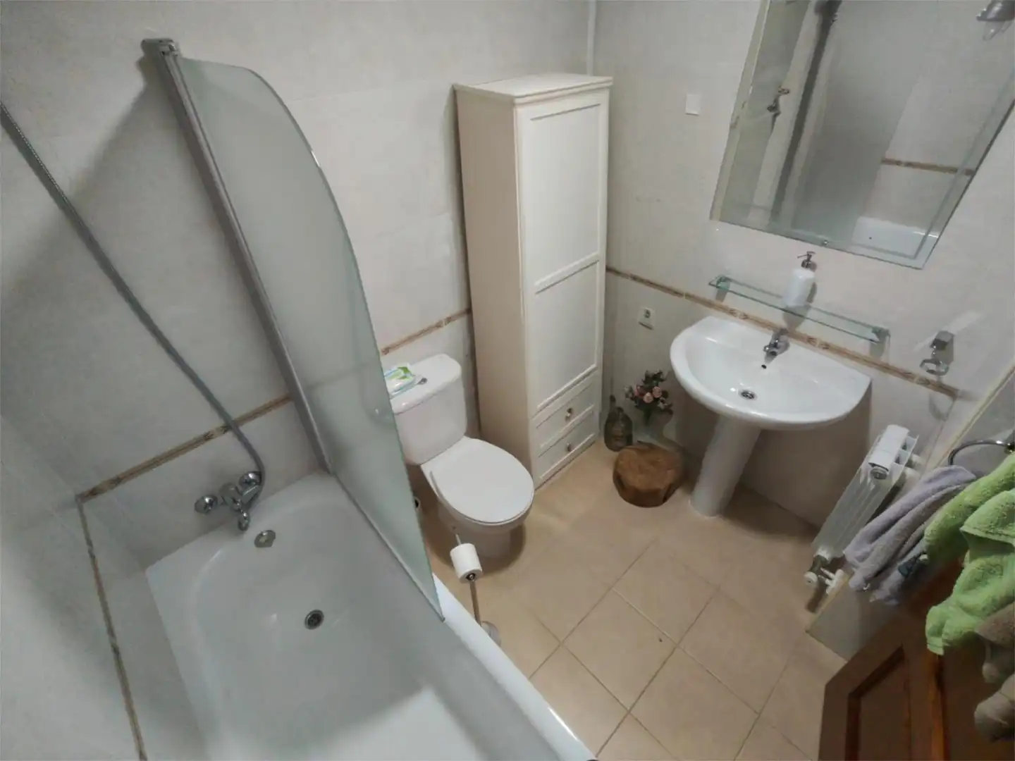 Flat for sale in Calle Casa de Asturias, 29, Villaquilambre Bathroom of Flat for sale in Villaquilambre with Heating, Private garden and Parquet flooring