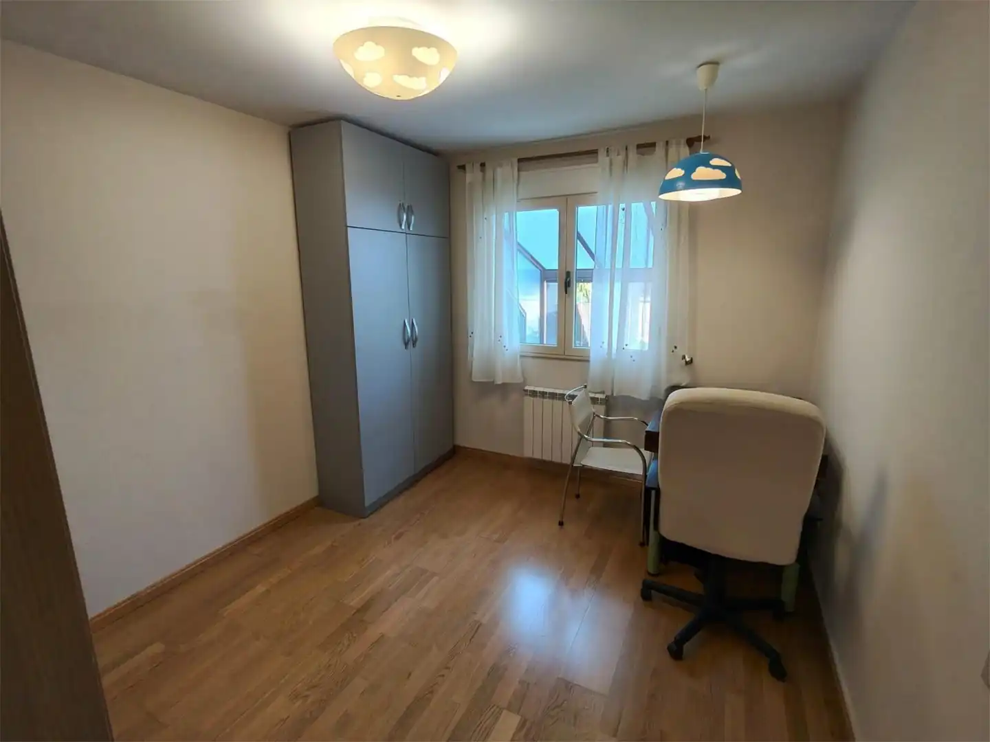 Flat for sale in Calle Casa de Asturias, 29, Villaquilambre Bedroom of Flat for sale in Villaquilambre with Heating, Private garden and Parquet flooring