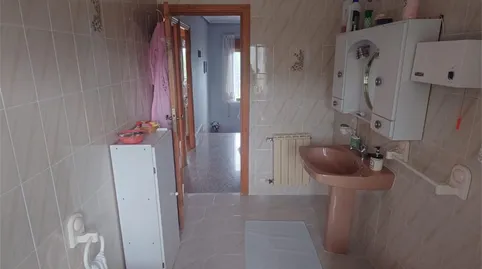 Casa o chalet en venta en Avenida General Franco, 38, Villamontán de la Valduerna, León - imagen 2 Foto 2 de Casa o chalet en venta en Avenida General Franco, 38, Villamontán de la Valduerna, León