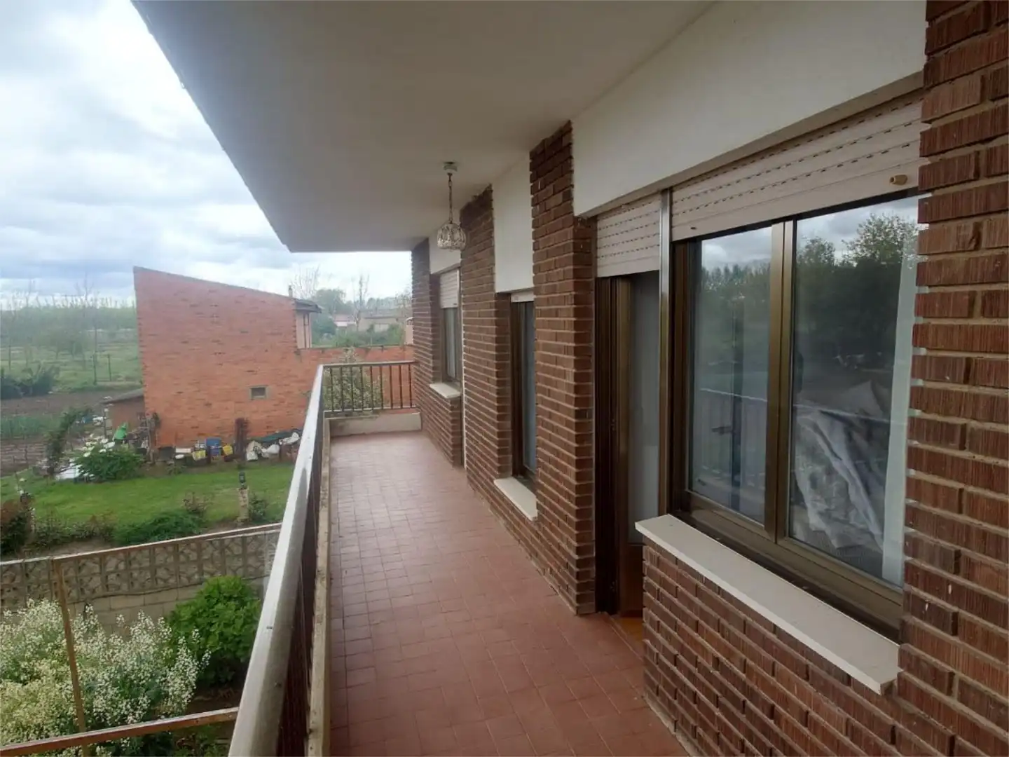 Casa o chalet en venta en Avenida General Franco, 38, Villamontán de la Valduerna Terraza de Casa o chalet en venta en Villamontán de la Valduerna con Calefacción, Jardín privado y Parquet