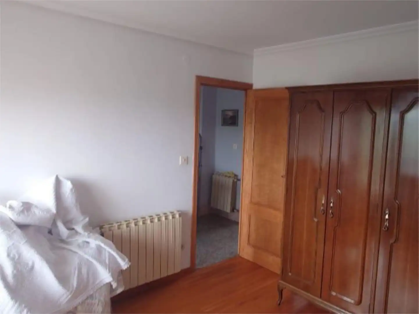 Casa o chalet en venta en Avenida General Franco, 38, Villamontán de la Valduerna Habitación de Casa o chalet en venta en Villamontán de la Valduerna con Calefacción, Jardín privado y Parquet