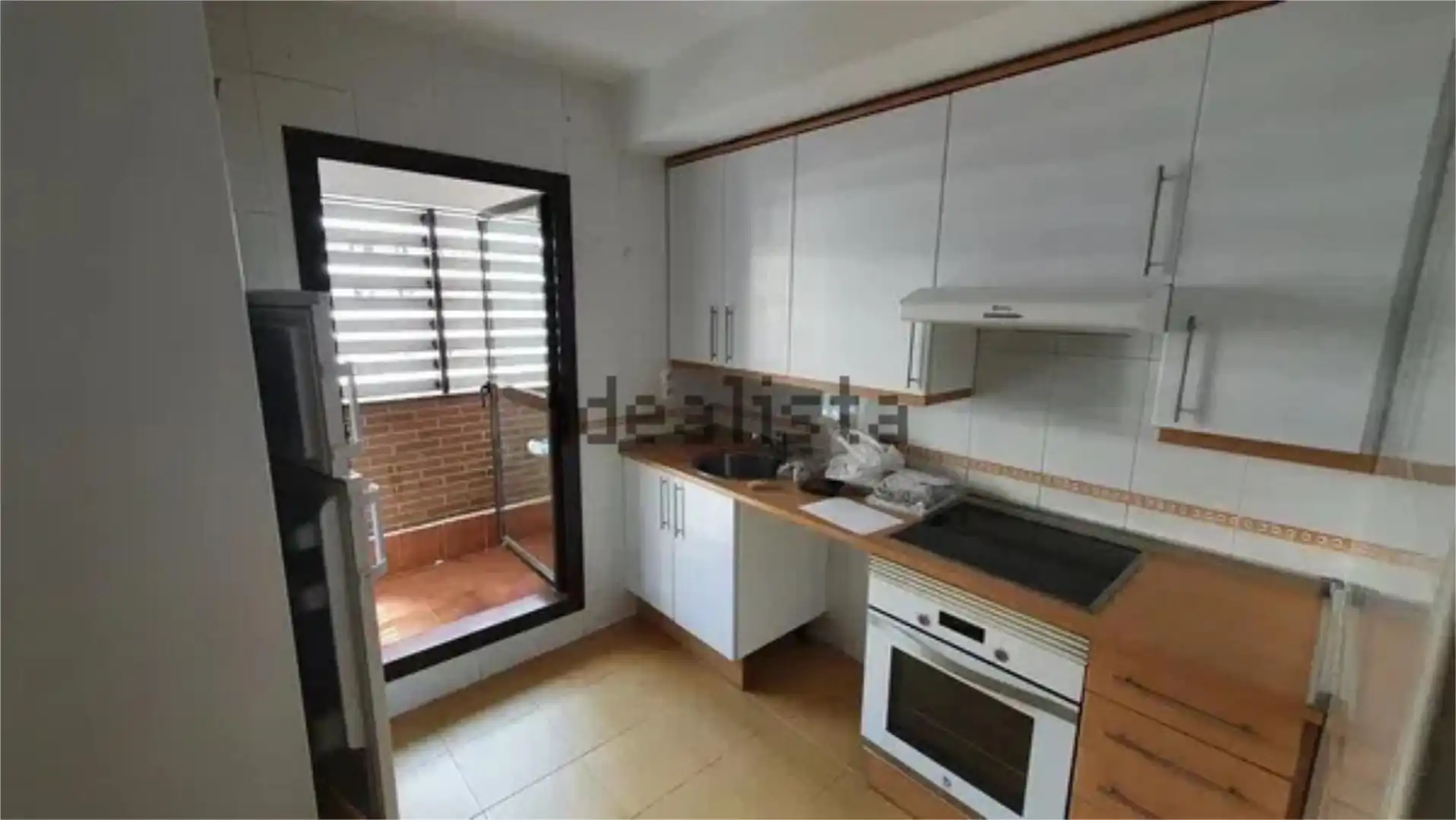 Flat for sale in Calle de Puentedey, Ensanche de Vallecas - La Gavia Kitchen of Flat for sale in Madrid with Air Conditioner, Heating and Private garden