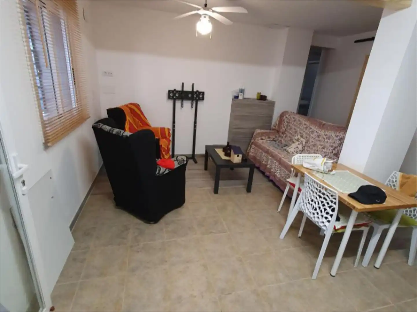 Piso en venta en Casas de Millán con Calefacción, Jardín privado y Terraza