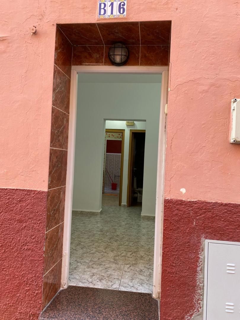 Planta baixa en venda a Calle Felipe II, 4, Muelle Planta baixa en venda en Ceuta Capital amb Terrassa i Traster