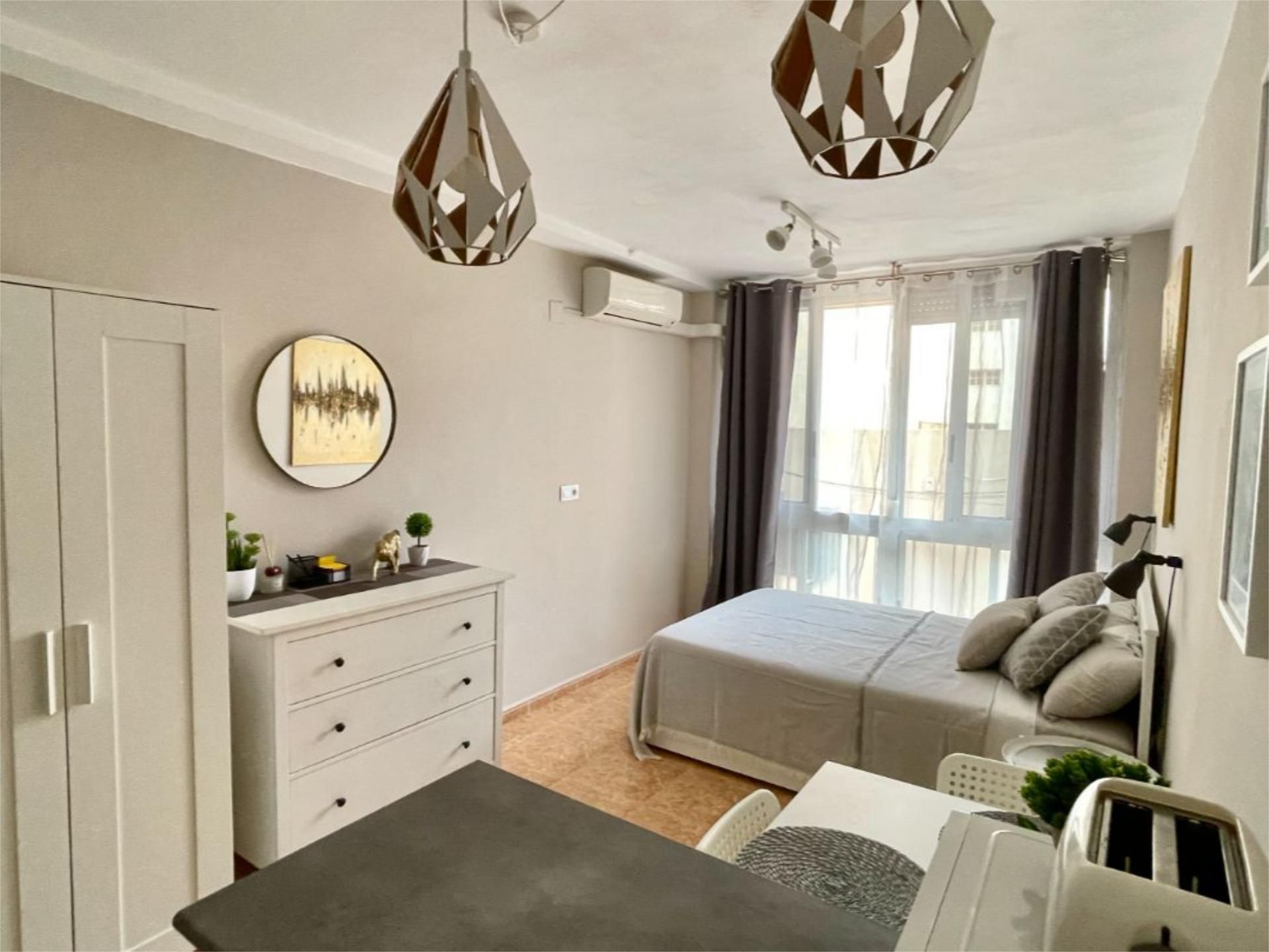 Bedroom of Flat for sale in Torrevieja  with Air Conditioner