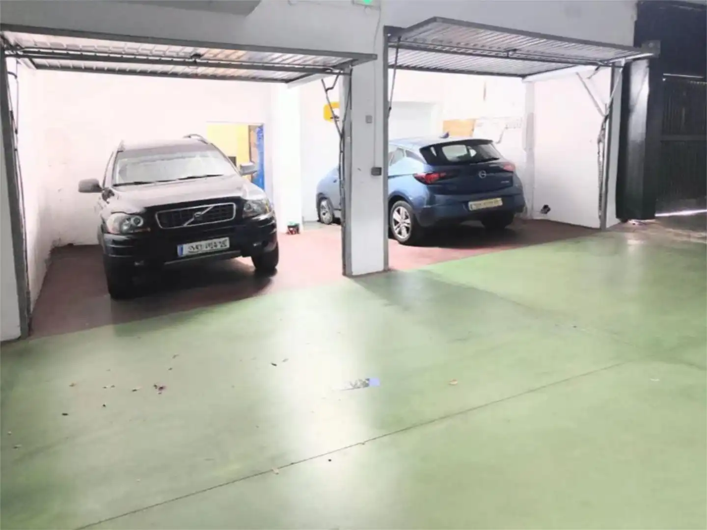 Casa adosada en venda a Churriana - El Pizarrillo - La Noria-Guadalsol Aparcament de Casa adosada en venda en Málaga amb Aire condicionat, Traster i Piscina