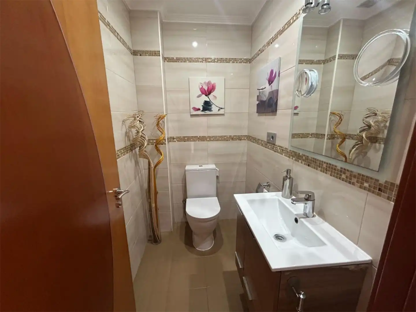 Casa adosada en venda a Churriana - El Pizarrillo - La Noria-Guadalsol Bany de Casa adosada en venda en Málaga amb Aire condicionat, Traster i Piscina