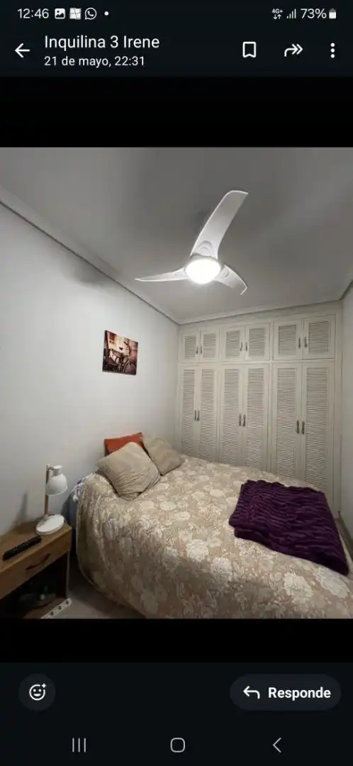 Room in Avenida del Peral, 3, Sur