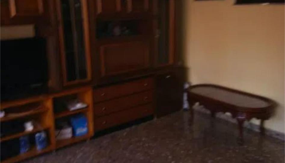 Pis en venda a Paseo de Calanda, 9, Barrio del Ave, Zaragoza Capital - imatge 1 Foto 1 de Pis en venda a Paseo de Calanda, 9, Barrio del Ave, Zaragoza Capital