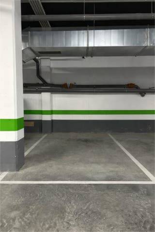 Garaje en Alquiler en Parque Palomar – Bombarda