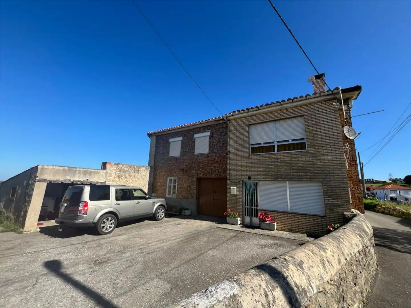 Casa o xalet en venda a Calle General, 108, Suances Vista exterior de Casa o xalet en venda en Suances amb Jardí privat, Terrassa i Traster