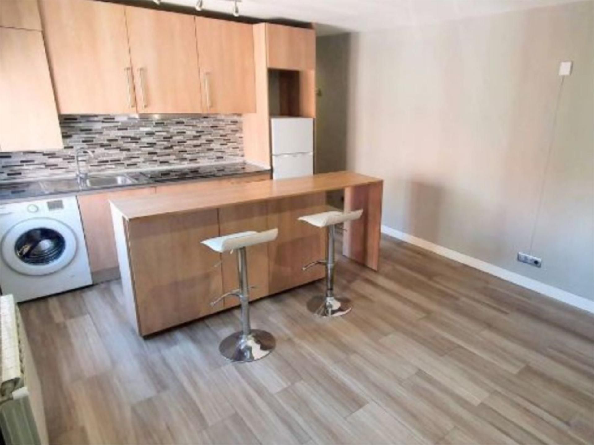 Flat for rent in Calle de Villaviciosa, 7, Campamento