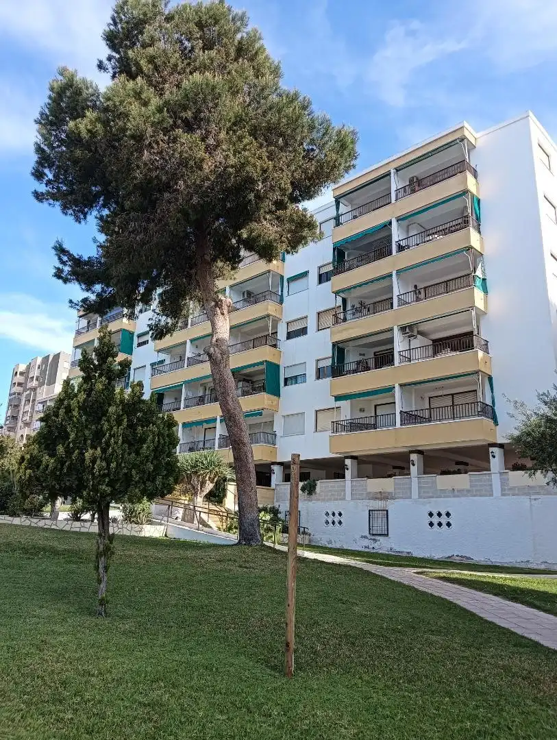 Wohnungen zum Verkauf in Calle Eucalipto, 5, El Puerto Außenansicht von Wohnungen zum Verkauf in Roquetas de Mar mit Terrasse und Balkon