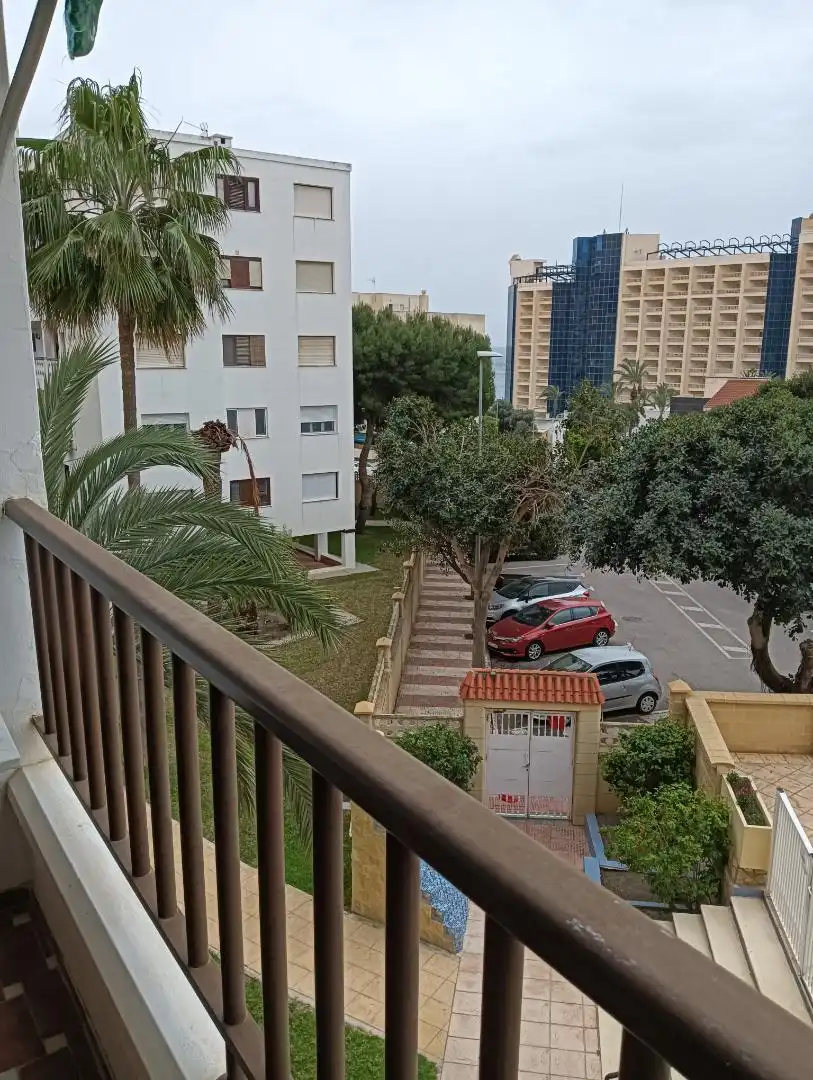 Wohnungen zum Verkauf in Calle Eucalipto, 5, El Puerto Außenansicht von Wohnungen zum Verkauf in Roquetas de Mar mit Terrasse und Balkon