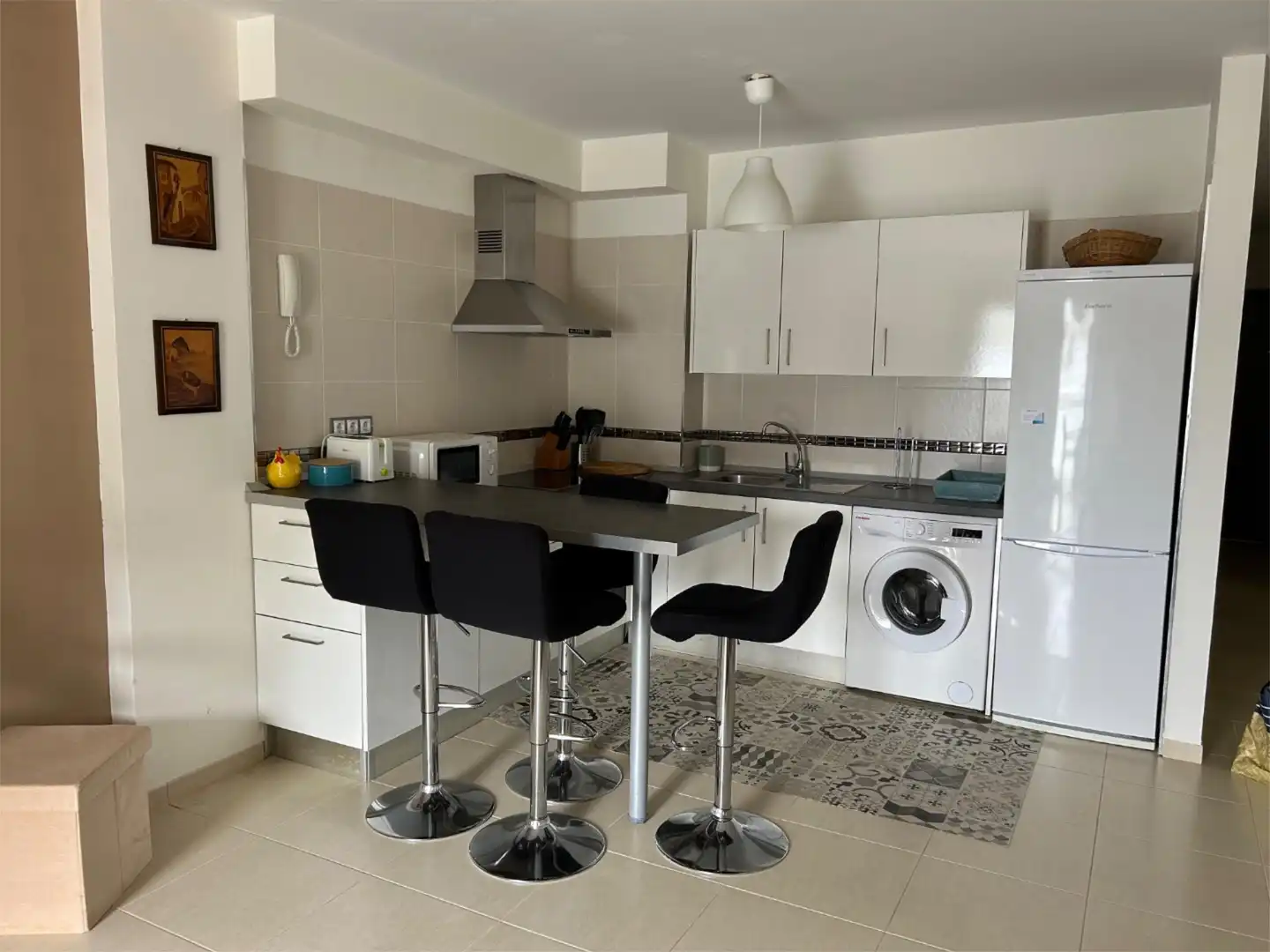 Piso en venta en Calle Montalmar, 31, Bajamar Cocina de Piso en venta en San Cristóbal de la Laguna con Terraza, Trastero y Piscina