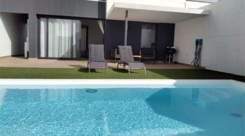 Foto 2 de Casa adosada en venda a Villaverde, La Oliva