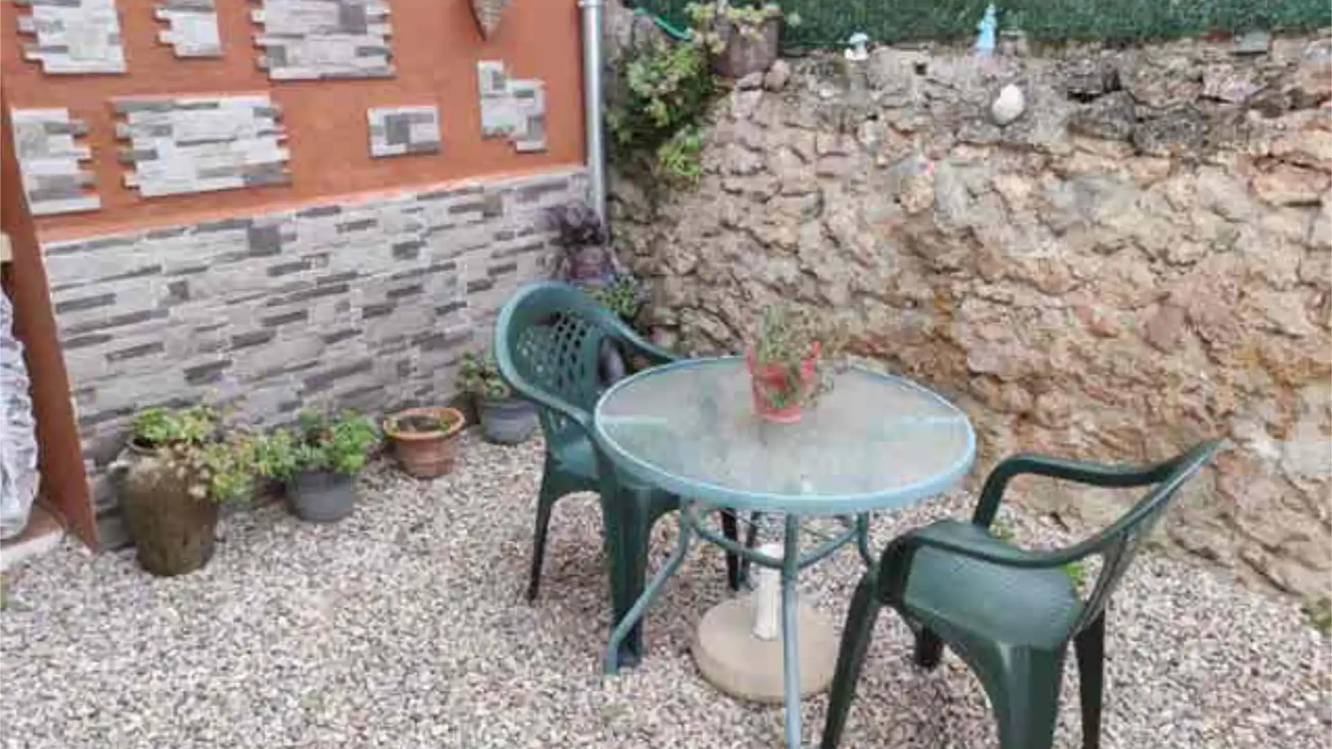 Terrassa de Casa o xalet en venda en Castielfabib amb Calefacció i Jardí privat