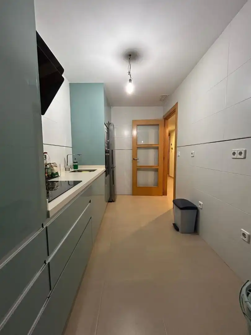 Piso en venta en Calle la palmera, 31, Almerimar Cocina de Piso en venta en El Ejido con Jardín privado, Terraza y Piscina
