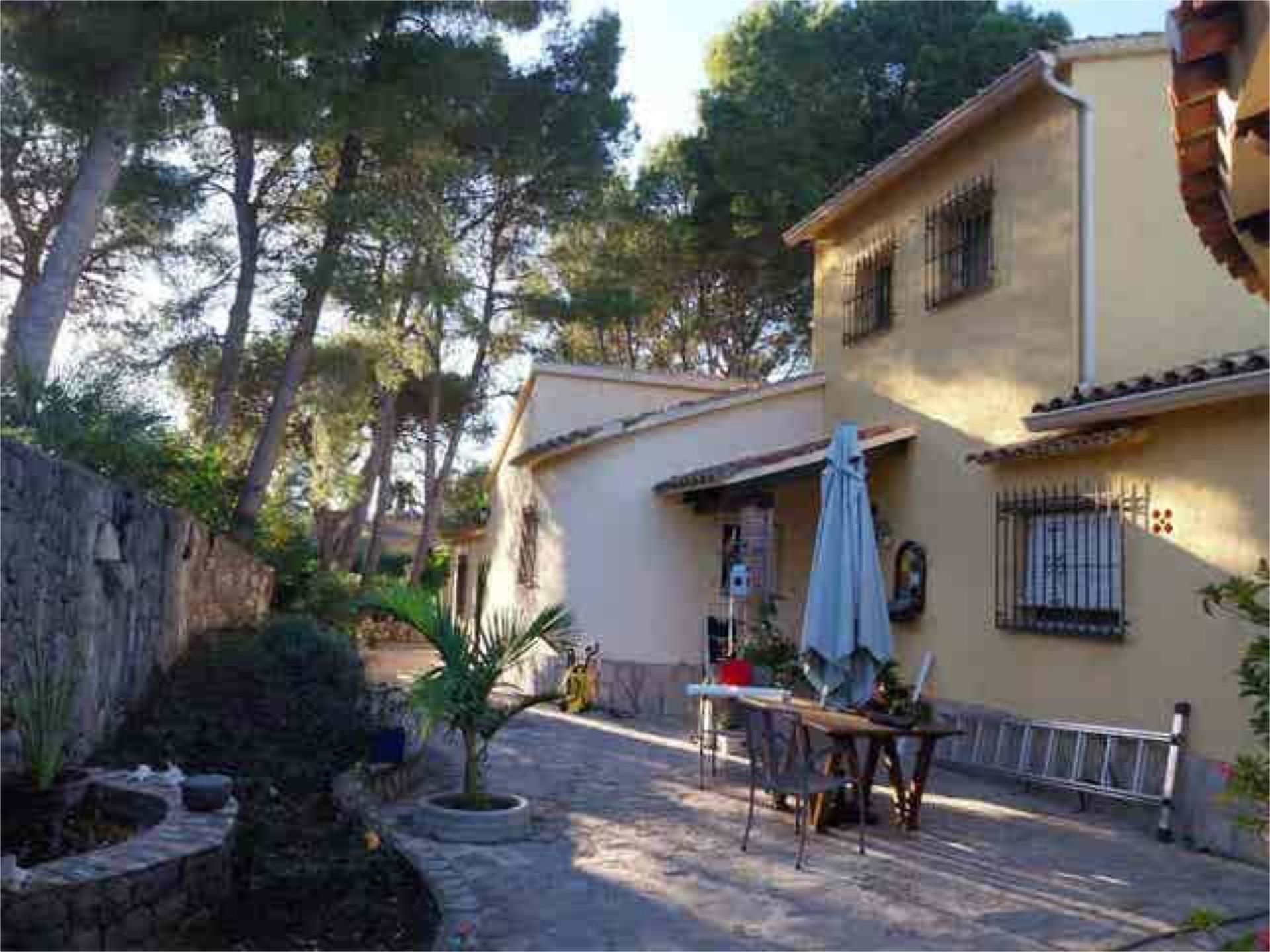 Exterior view of Single-family semi-detached for sale in Dénia  with Terrace and Swimming Pool