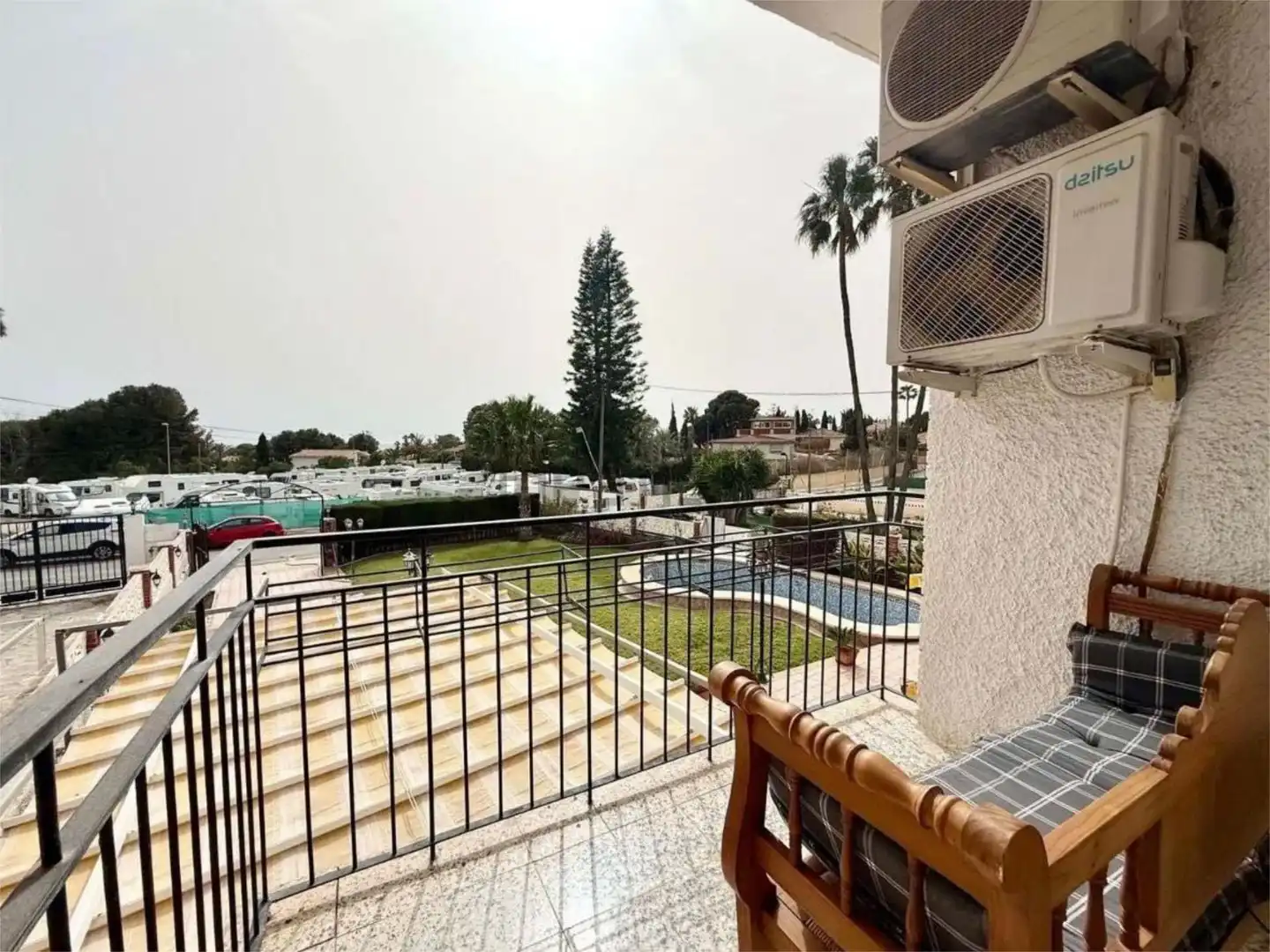 Houses for sale in Calle Morella, 5, Pueblo Español - Coveta Fumá Terrace of Houses for sale in El Campello with Air Conditioner, Heating and Private garden