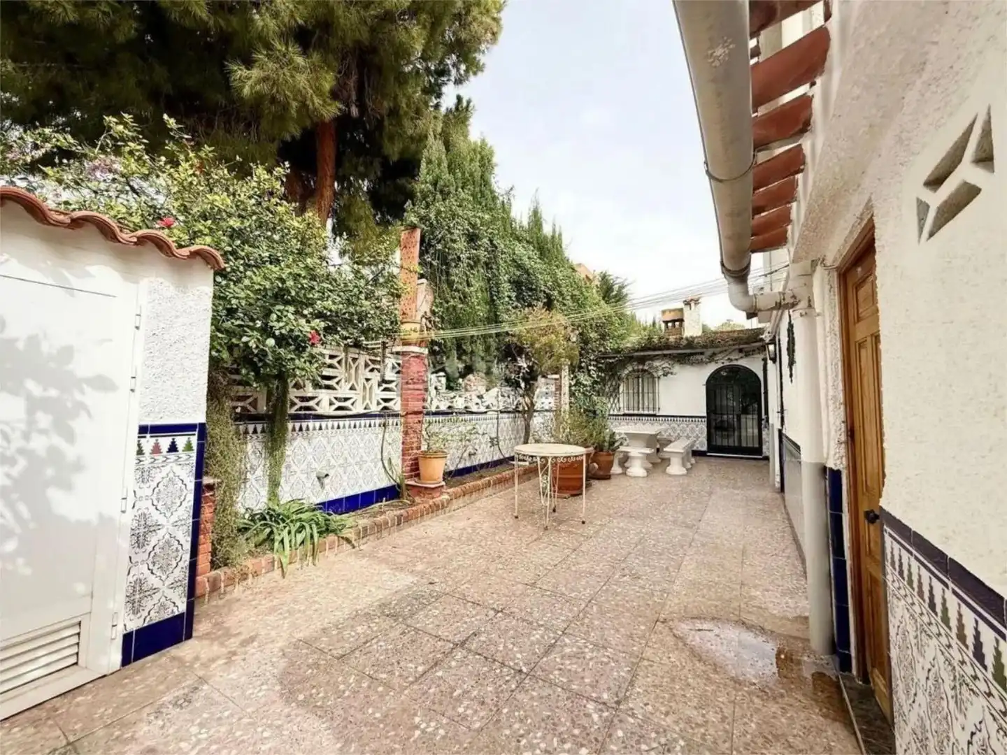 Houses for sale in Calle Morella, 5, Pueblo Español - Coveta Fumá Garden of Houses for sale in El Campello with Air Conditioner, Heating and Private garden