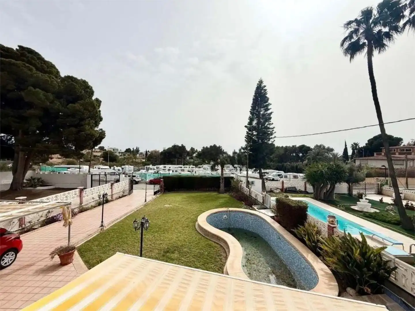 Houses for sale in Calle Morella, 5, Pueblo Español - Coveta Fumá Swimming pool of Houses for sale in El Campello with Air Conditioner, Heating and Private garden
