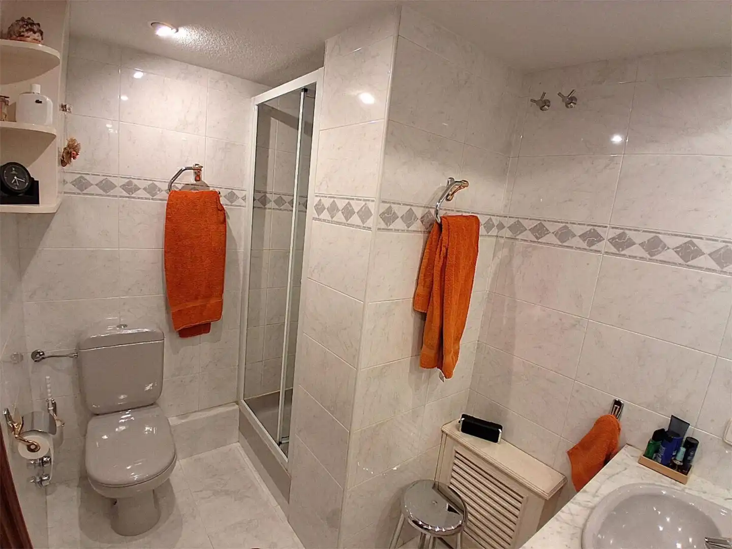 Baño de Piso en venta en Madrid con Aire acondicionado, Calefacción y Parquet