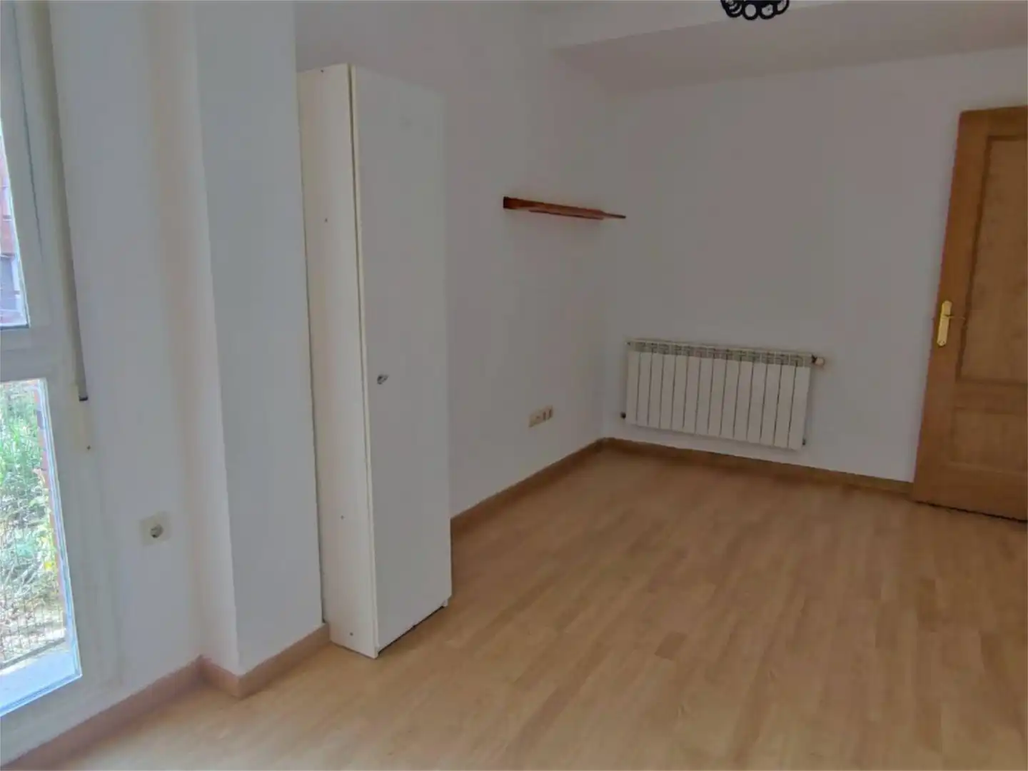 Piso en venta en Calle Colmenarejo, 14, Casco Antiguo Habitación de Piso en venta en Galapagar con Calefacción, Parquet y Horno