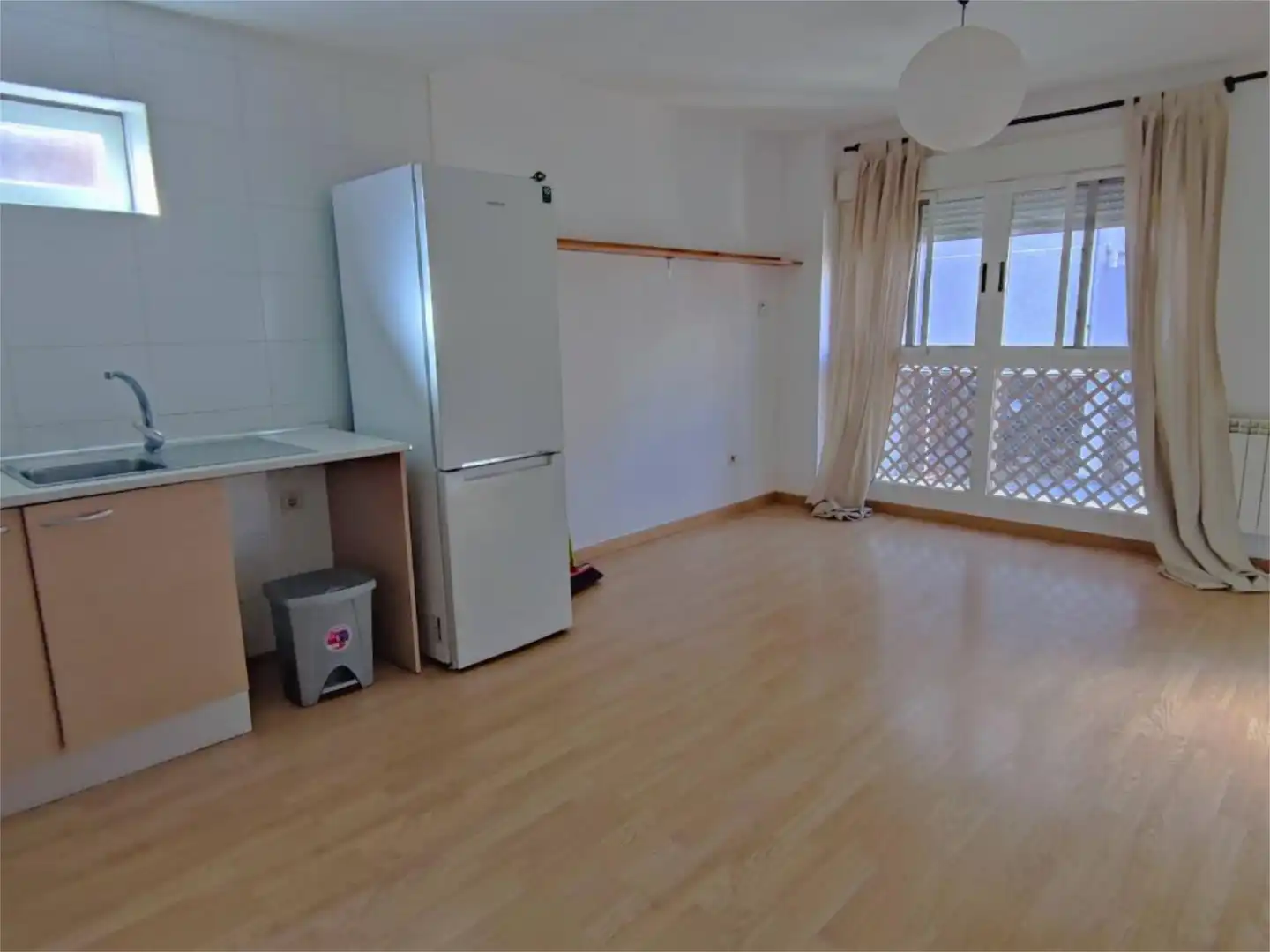 Piso en venta en Calle Colmenarejo, 14, Casco Antiguo Cocina de Piso en venta en Galapagar con Calefacción, Parquet y Horno