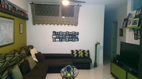 Piso en venta en Calle Secretario Artiles, 87, Santa Catalina - Canteras, Las Palmas de Gran Canaria - imagen 2 Foto 2 de Piso en venta en Calle Secretario Artiles, 87, Santa Catalina - Canteras, Las Palmas de Gran Canaria