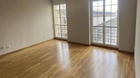 Piso de alquiler en Avenida de César Augusto, 92, Alfonso, Zaragoza Capital - imagen 2 Foto 2 de Piso de alquiler en Avenida de César Augusto, 92, Alfonso, Zaragoza Capital