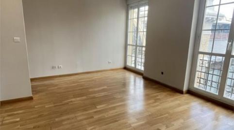 Piso de alquiler en Avenida de César Augusto, 92, Alfonso, Zaragoza Capital - imagen 3 Foto 3 de Piso de alquiler en Avenida de César Augusto, 92, Alfonso, Zaragoza Capital