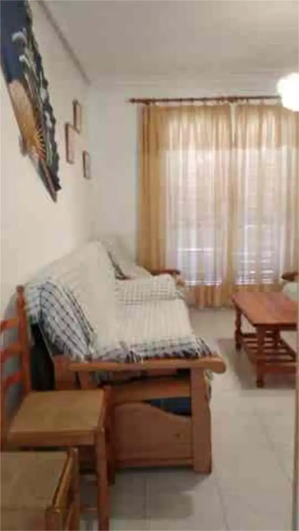 Apartamento en venta en Los Europeos Habitación de Apartamento en venta en Torrevieja con Terraza y Piscina