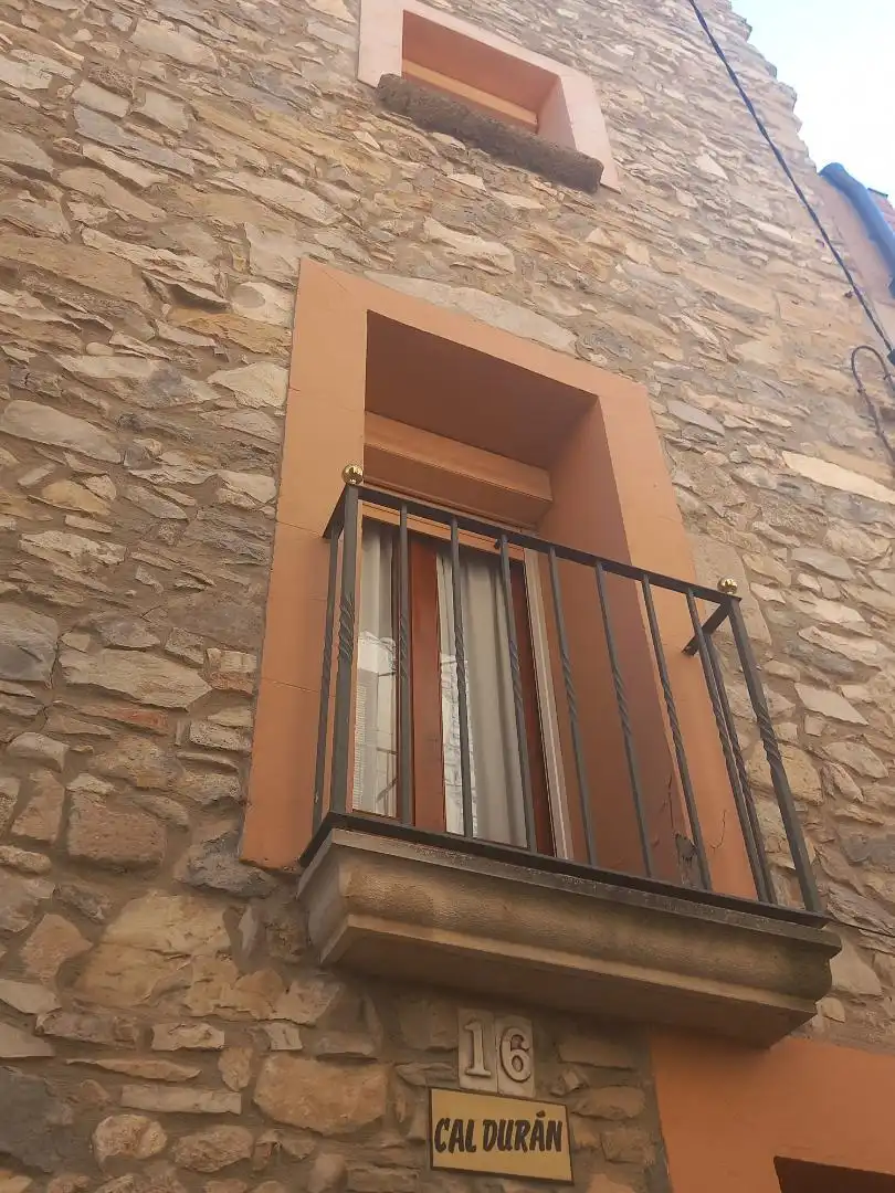 Casa adosada en venta en Carrer de la Font, 23, Verdú Terraza de Casa adosada en venta en Verdú con Trastero, Balcón y Internet
