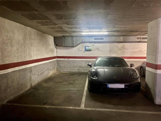 Garaje en Alquiler en Carrer del Torrent d'En Grau, 42 en Puigfred