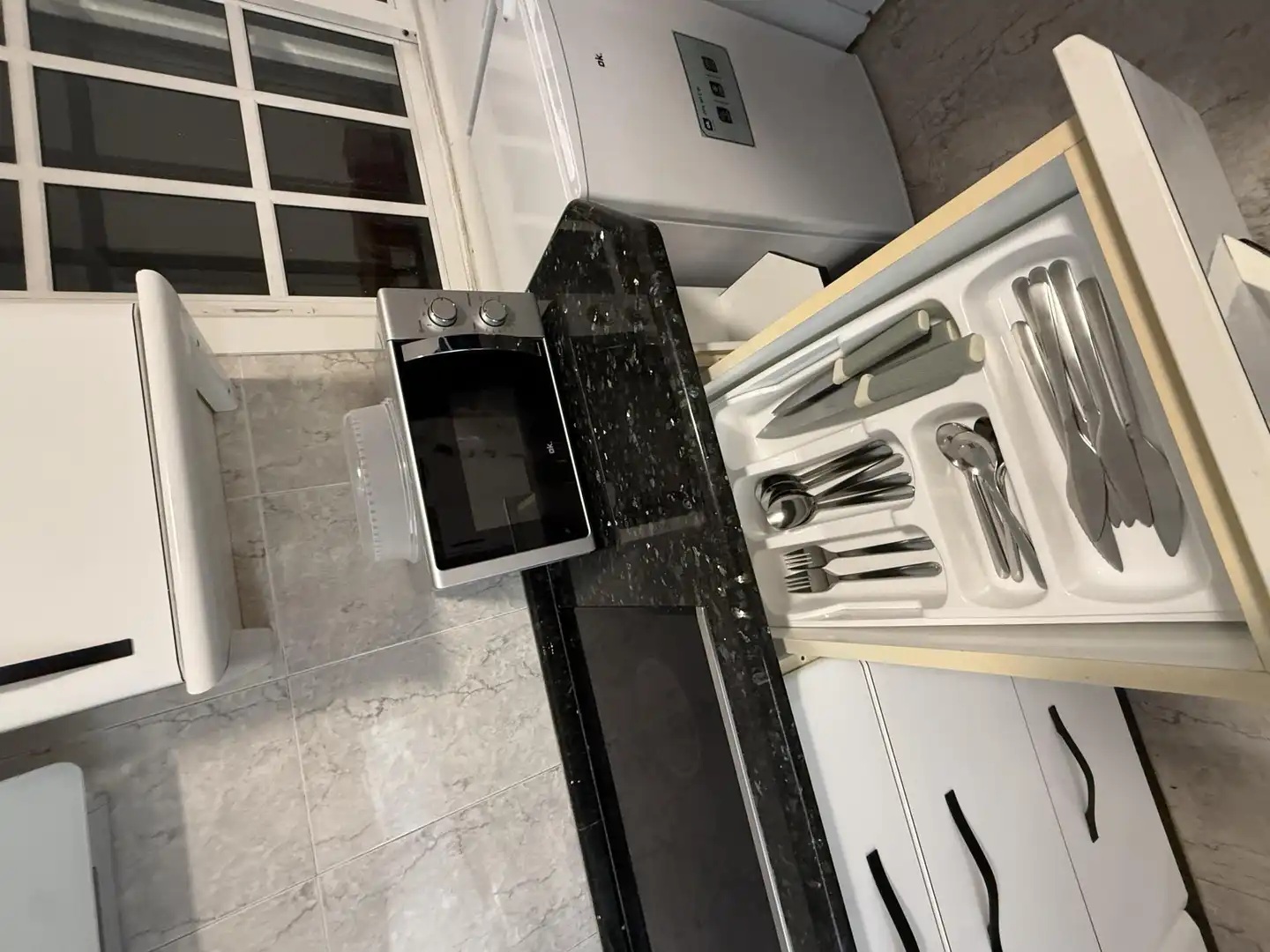 Kitchen of Flat for share in Vigo   with Heating, Parquet flooring and Furnished