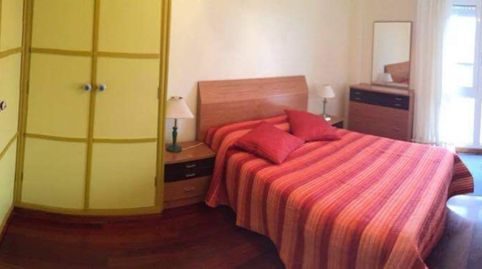 Foto 2 de Piso de alquiler en Plaza de las Autonomías, 6, Nueva Ciudad, Torrelavega